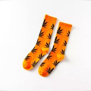 *NEW* HUF Mid Socks